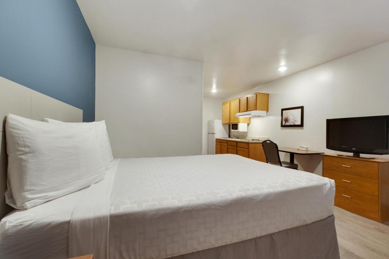 Woodspring Suites Texas City Bagian luar foto