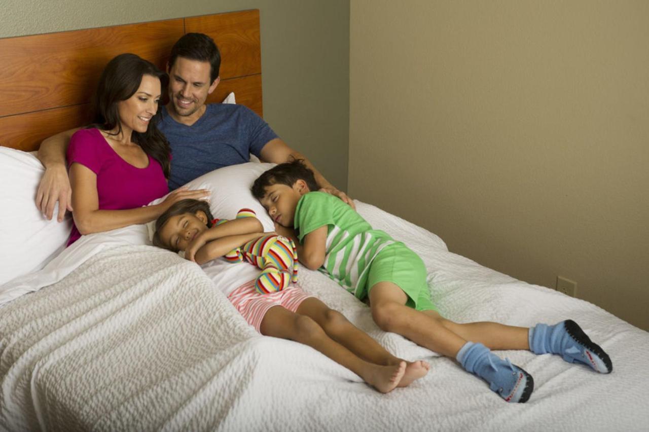 Woodspring Suites Texas City Bagian luar foto